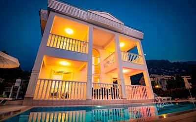 Villa Divan · 5