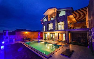 Villa Legendary 1 · 5