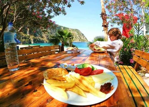 turkiye/mugla/fethiye/butterfly-valley-glamping_84b355e2.png