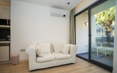 Channel Suites · 2