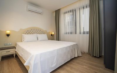 Channel Suites · 5