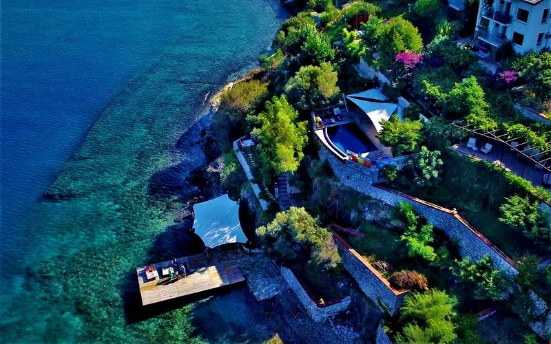 Ece Otel Şövalye Adası · 1