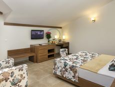 Club Deluxe Aile Odası