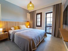 Standart Çift Kişilik Oda | Havuz, Bahçe Manzaralı