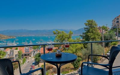 Miralya Suites · 4