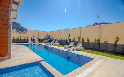 Villa Tlos Royal · 5