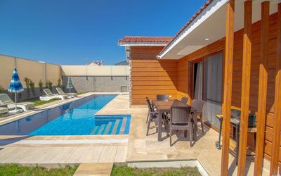 Villa Tlos Royal · 4
