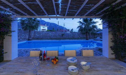 turkiye/mugla/fethiye/oludenizde-8-kisilik-ozel-havuzlu-ve-genis-bahceli-luks-villa_1f60afca.jpg