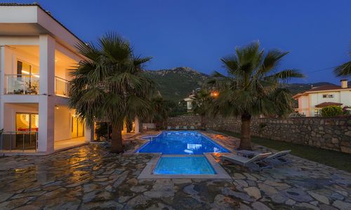 turkiye/mugla/fethiye/oludenizde-8-kisilik-ozel-havuzlu-ve-genis-bahceli-luks-villa_66105477.jpg