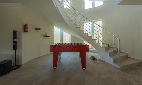 turkiye/mugla/fethiye/oludenizde-8-kisilik-ozel-havuzlu-ve-genis-bahceli-luks-villa_9e277dec.jpg