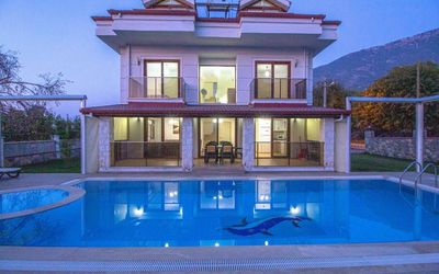 Villa Prestij Makri · 3