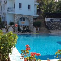 Red Hotel Hisarönü