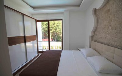 Silver Sami Villa · 5