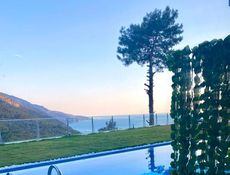 Swim Up Sea View Room