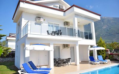 Villa Lucia · 3