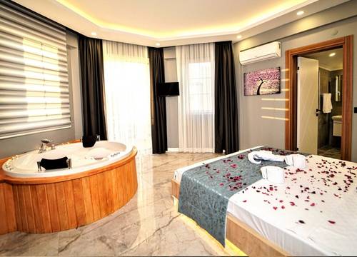 turkiye/mugla/fethiye/villa_nazende_fethiye__senin_villan__fethiye_kiralyk_villalar__kiralyk_villa_fethiye_555525d7dd0c94b55a463206397128098.jpg