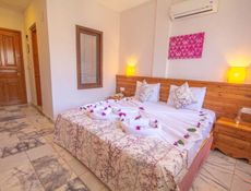 STANDARD ROOM FOR 2 PEOPLE