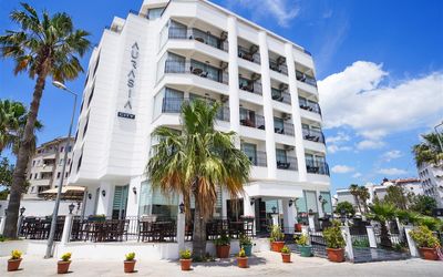 Aurasia Sea Side Hotel · 4