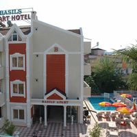 Basils Apart Hotel