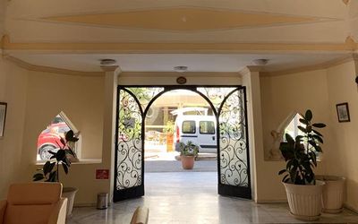 Zuhat Hotel · 5