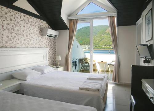 turkiye/mugla/marmaris/chateau-de-ville-66121190.jpg