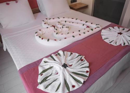 turkiye/mugla/marmaris/cle-beach-boutique-6c7a2bc6.jpg