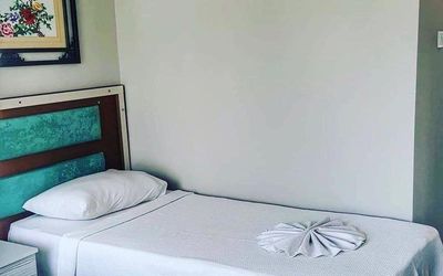 Richard's Place İçmeler · 5