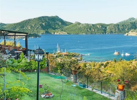 turkiye/mugla/marmaris/swan-lake-0cd6b484.png