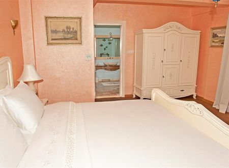 turkiye/mugla/marmaris/swan-lake-346d4e9a.png