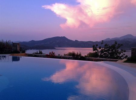 turkiye/mugla/marmaris/swan-lake-55de90ce.png