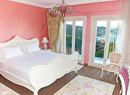 turkiye/mugla/marmaris/swan-lake-5cf0532e.png