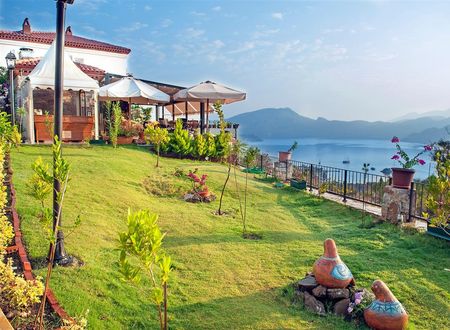 turkiye/mugla/marmaris/swan-lake-64f77c63.png