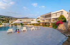 turkiye/mugla/milas/95a10c4b1e4d1bf79ebf11dee9d637aee4229dadf75aca56d91e2217b4a027fb0b225a1ac2ca21b72224c0742313a053784c47f1cef9fb77f60aa61b325c3d33b6079b46f54a4027a70482f1ada5ef40.jpg