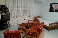 havuz ve bahce manzaralı daire