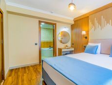 Family Suite Nehir Manzaralı
