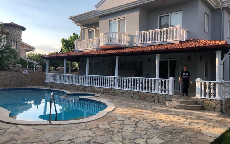 Villa Etki · 1