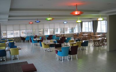 Hotel Diyar Paris · 3