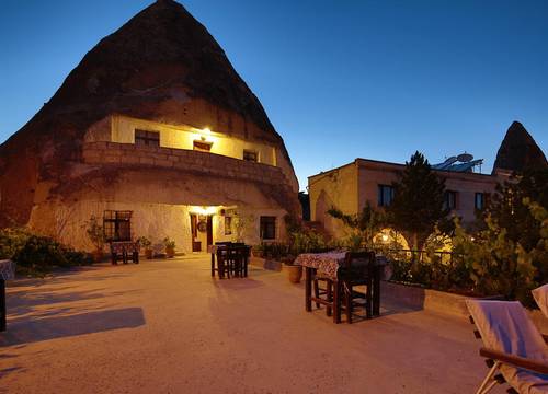 turkiye/nevsehir/goreme/cave-hotel-saksagan_40372f40.jpg
