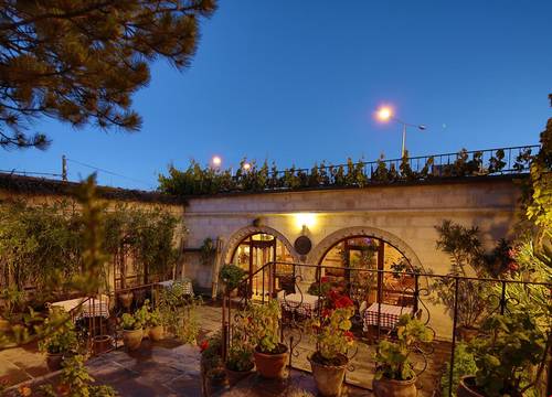turkiye/nevsehir/goreme/cave-hotel-saksagan_415c1ed8.jpg