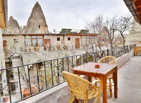 turkiye/nevsehir/goreme/cave-seasons-deluxe-hotel-771b5793.jpg