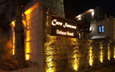 Cave Seasons Deluxe Hotel · 4