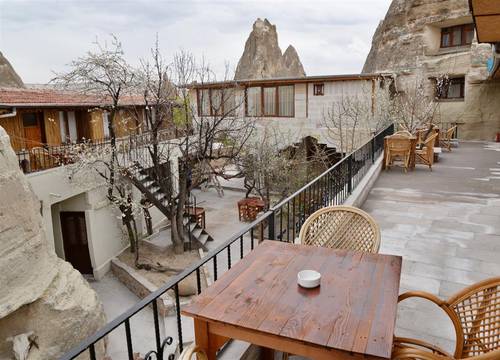 turkiye/nevsehir/goreme/cave-seasons-deluxe-hotel-eaa2d3f4.jpg