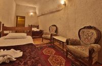 Twin Cave Room