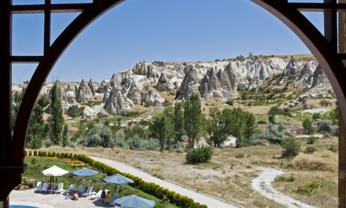 turkiye/nevsehir/goreme/tourist-hotels-resort-cappadocia-602017.jpg