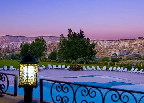 turkiye/nevsehir/goreme/tourist-hotels-resort-cappadocia-602097.jpg