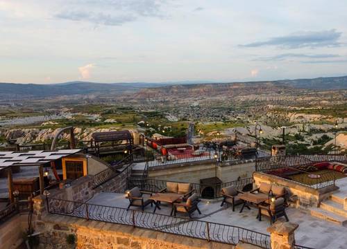 turkiye/nevsehir/kapadokya/ages-in-cappadocia_14054ba8.jpg