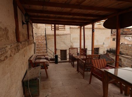 turkiye/nevsehir/kapadokya/cappadocia-balloon-house_ffe51b17.jpg