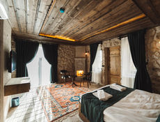 Premium Suite