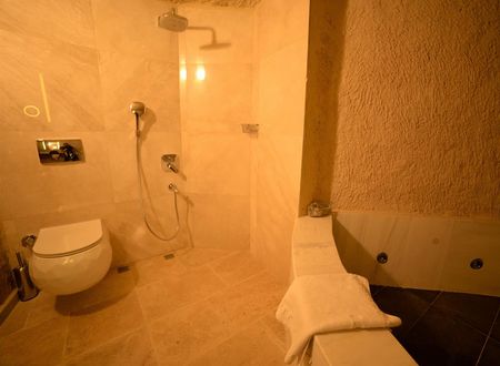 turkiye/nevsehir/kapadokya/crassus-cave-hotel_38c2c2d4.jpg