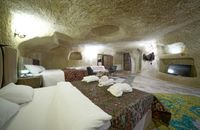 Cave Family Suite (Mağara 1 odalı)